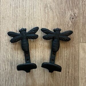 Southern Living At Home Black Dragonfly Wall Hooks